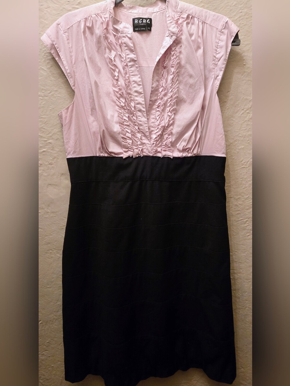 BCBG Paris Colorblock Sheath Dress Pink Black Office Chic Dress Size 10